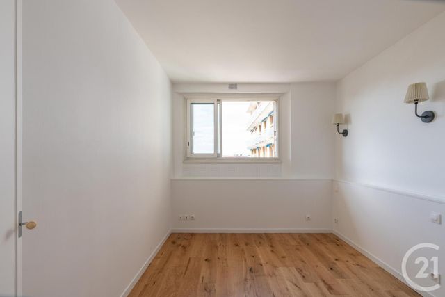 Appartement F2 à vendre - 2 pièces - 41.2 m2 - LA VARENNE ST HILAIRE - 94 - ILE-DE-FRANCE - Century 21 Concordance Immobilier