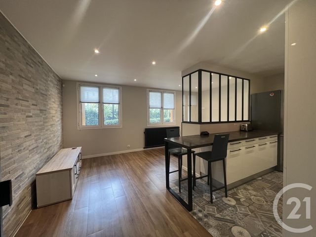 Appartement Studio à vendre - 1 pièce - 33.14 m2 - ST MAUR DES FOSSES - 94 - ILE-DE-FRANCE - Century 21 Concordance Immobilier