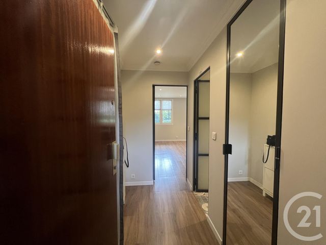 Appartement Studio à vendre - 1 pièce - 33.14 m2 - ST MAUR DES FOSSES - 94 - ILE-DE-FRANCE - Century 21 Concordance Immobilier