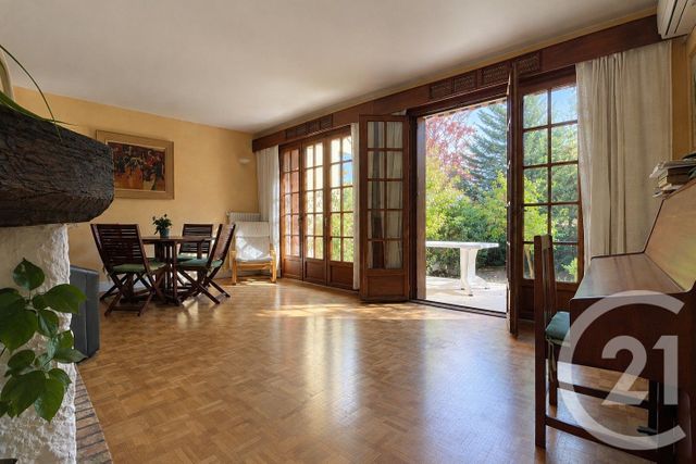 maison à vendre - 6 pièces - 127.12 m2 - ST MAUR DES FOSSES - 94 - ILE-DE-FRANCE - Century 21 Concordance Immobilier