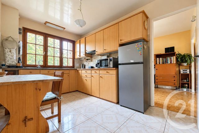 maison à vendre - 6 pièces - 127.12 m2 - ST MAUR DES FOSSES - 94 - ILE-DE-FRANCE - Century 21 Concordance Immobilier