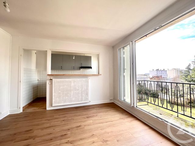 Appartement F1 à louer - 1 pièce - 31.82 m2 - ST MAUR DES FOSSES - 94 - ILE-DE-FRANCE - Century 21 Concordance Immobilier