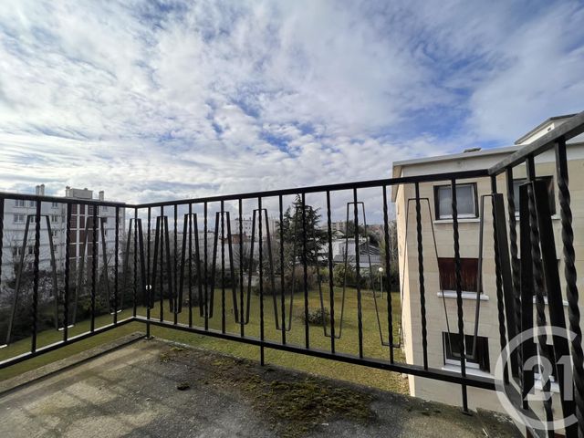 Appartement F1 à louer - 1 pièce - 31.82 m2 - ST MAUR DES FOSSES - 94 - ILE-DE-FRANCE - Century 21 Concordance Immobilier