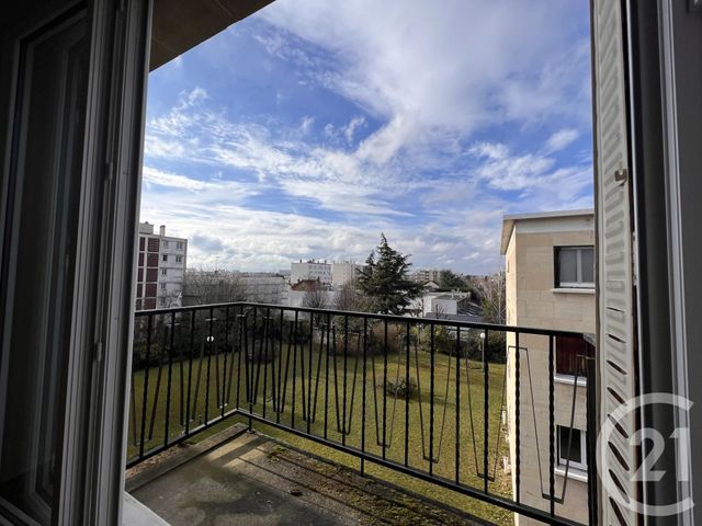 Appartement F1 à louer - 1 pièce - 31.82 m2 - ST MAUR DES FOSSES - 94 - ILE-DE-FRANCE - Century 21 Concordance Immobilier