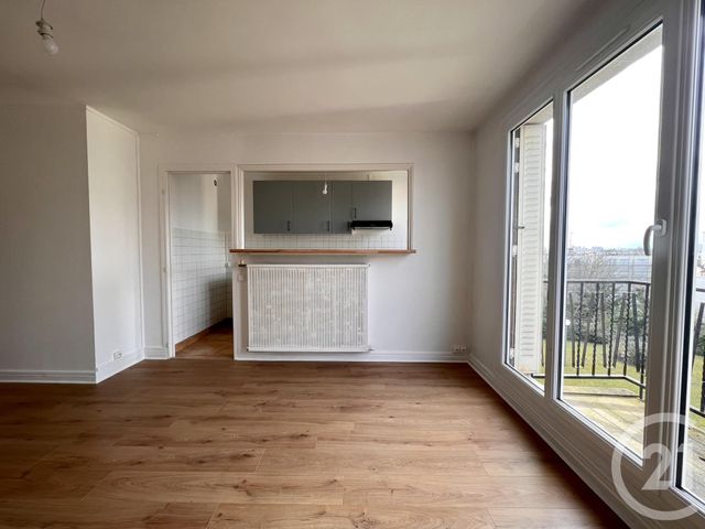 Appartement F1 à louer - 1 pièce - 31.82 m2 - ST MAUR DES FOSSES - 94 - ILE-DE-FRANCE - Century 21 Concordance Immobilier