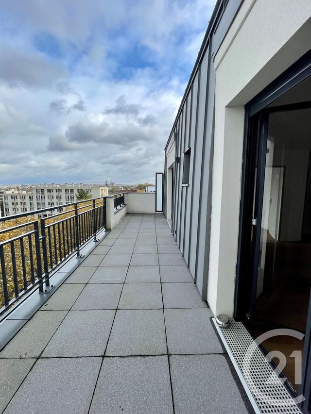 Appartement F2 à louer - 2 pièces - 43.1 m2 - ST MAUR DES FOSSES - 94 - ILE-DE-FRANCE - Century 21 Concordance Immobilier